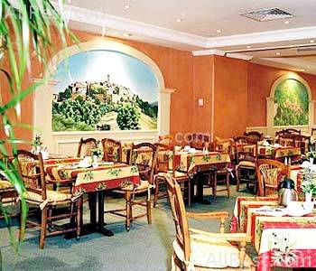 Hotel Holiday Inn Nice Port Saint Laurent 14